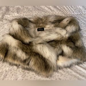 Caracilia Faux Fur Shawl Wrap Stole Shrug Winter Bridal Wedding Cover Up